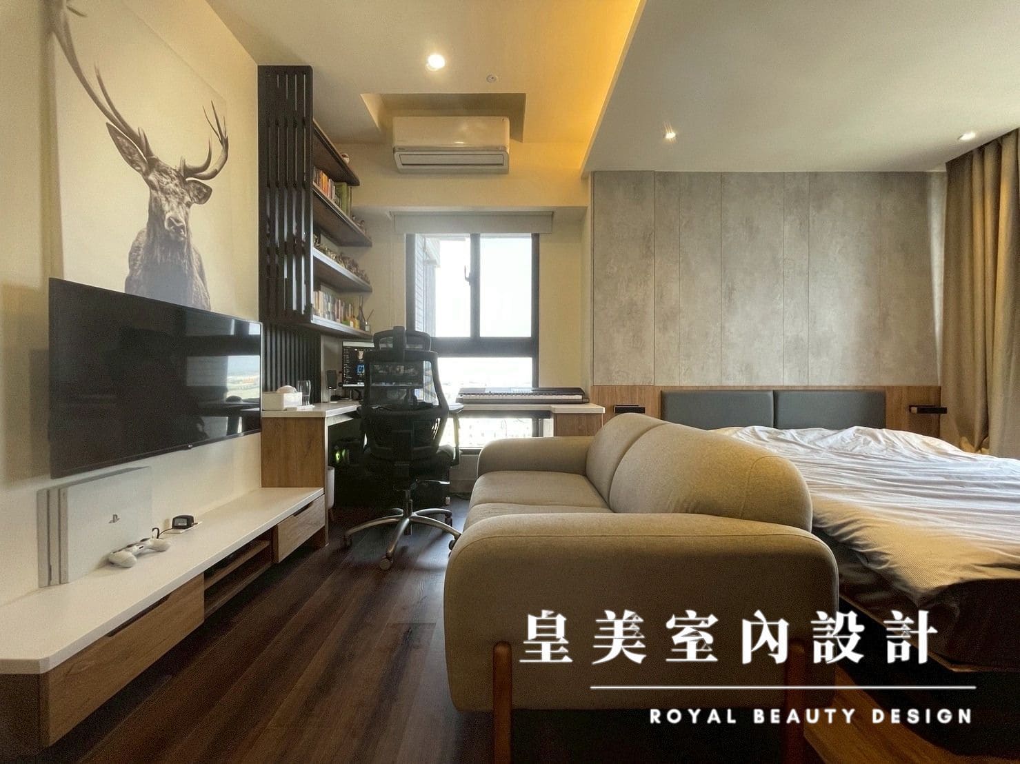 高雄-前鎮區-透天三樓-舊屋翻新.jpg 皇美室內設計在高雄前鎮區的舊屋翻新作品,臥室以木格柵屏風劃分場域保有通透感